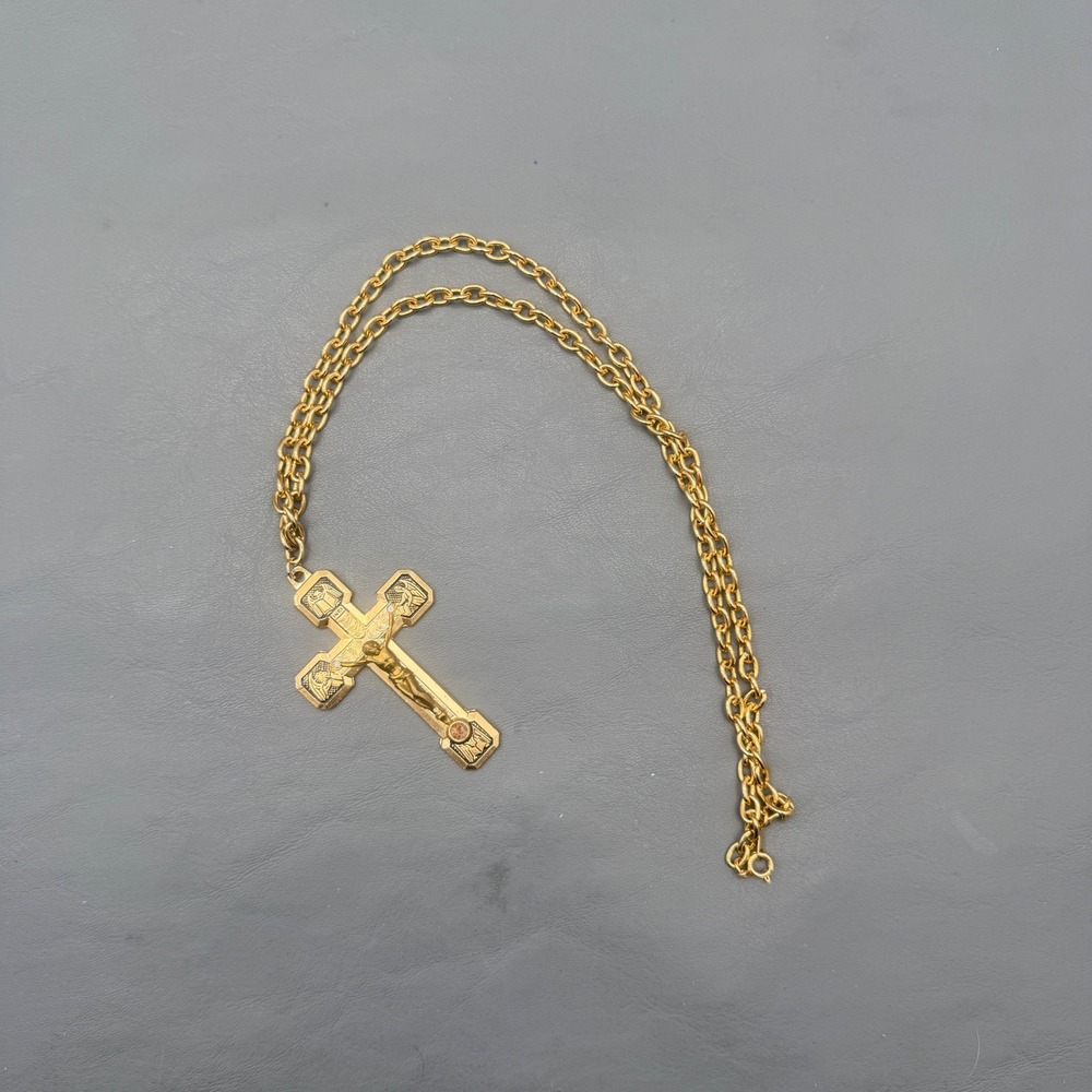 Nice Gilt and Sacred Crucifix w/Terra Santa Relic &‎ Via Crucis on Back